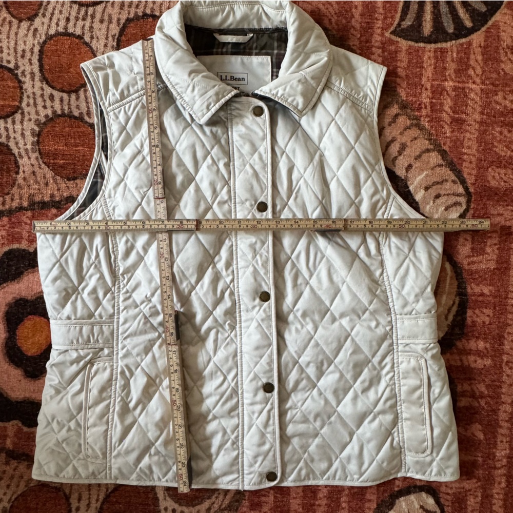 L.L. Bean Cream Quilted Vest Plaid Lined Zip & Snap Outdoor Layer Size XL Petite - Picture 8 of 9
